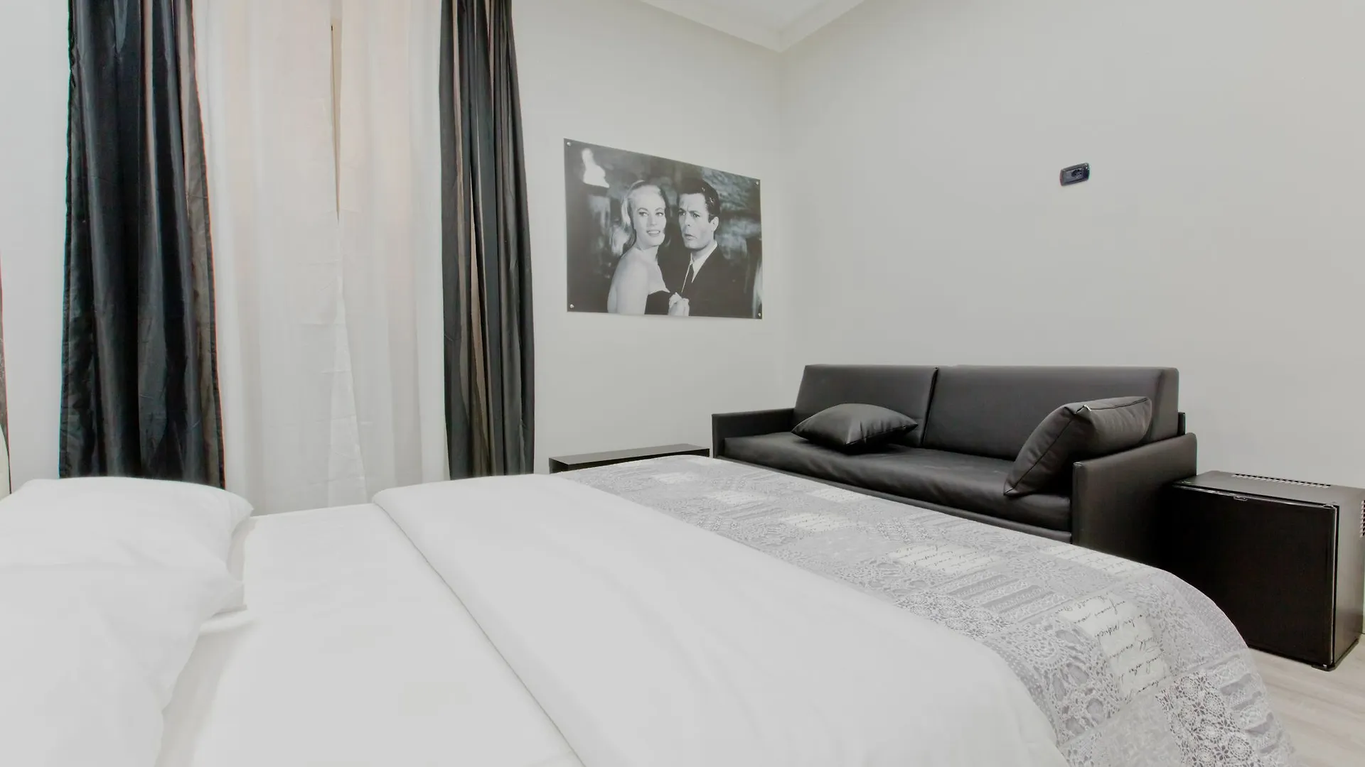 New Rome House 2 Bed & Breakfast 0*,  Italy